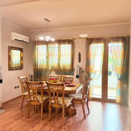Luxury - Center Apartamento