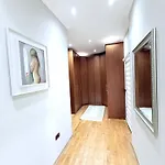 Luxury Free Parking - Center Tirana